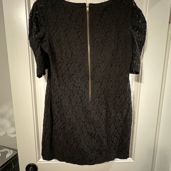Lady Dutch black lace dress, size large - Picture 2 of 2